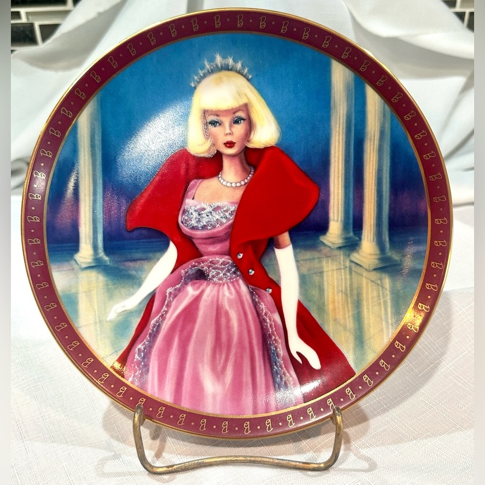 Danbury Mint 1990 High Fashion Barbie Sophisticated Lady 1963 Collector's Plate